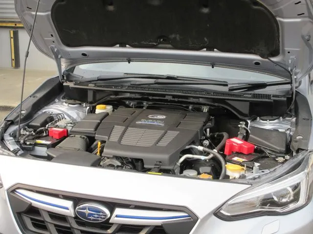 SUBARU XV ハイブリッド(スバル)の車両写真