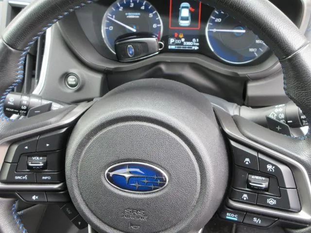 SUBARU XV ハイブリッド(スバル)の車両写真