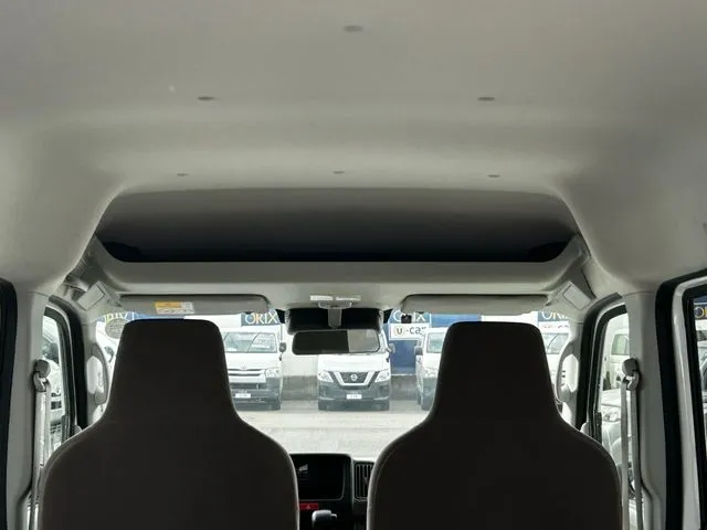 エブリイバン（スズキ）の車両写真