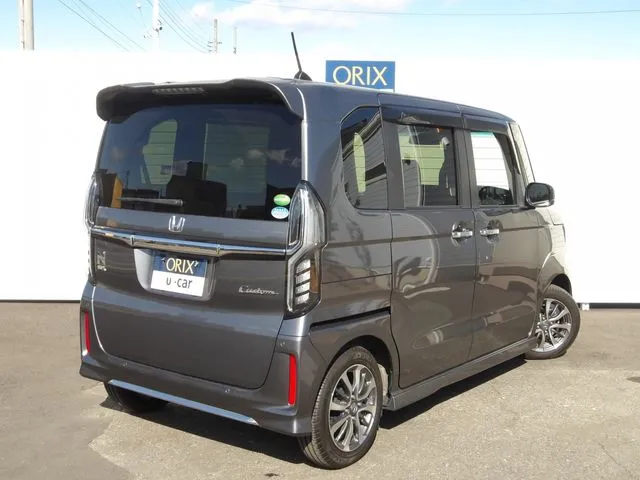 Ｎ　ＢＯＸ　カスタム（ホンダ）の車両写真