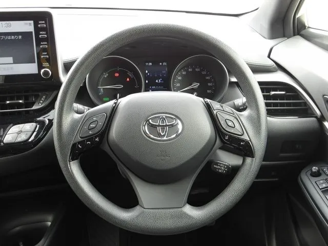 Ｃ－ＨＲ（トヨタ）の車両写真