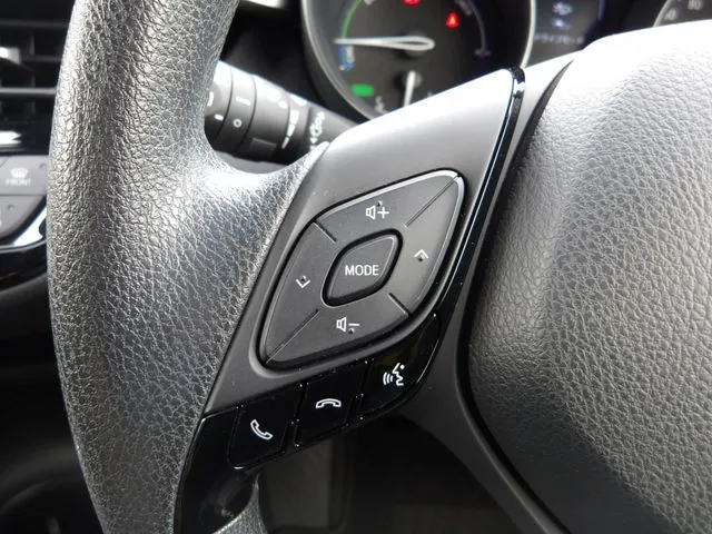 Ｃ－ＨＲ（トヨタ）の車両写真