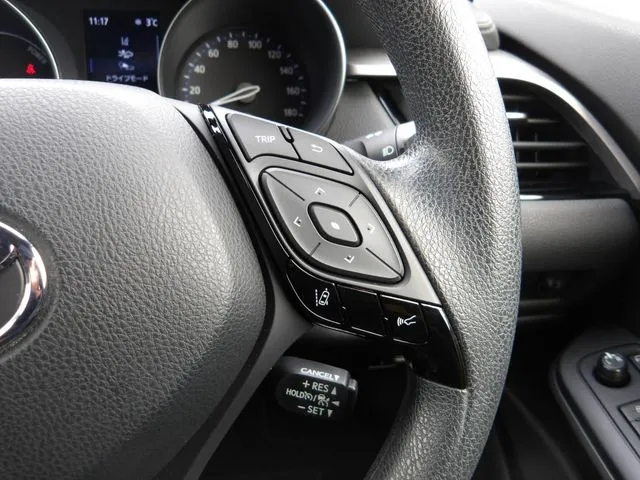 Ｃ－ＨＲ（トヨタ）の車両写真