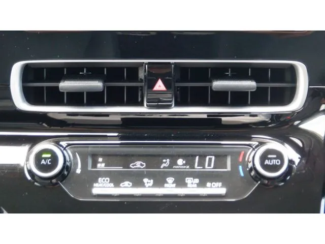 アクア(トヨタ)の車両写真