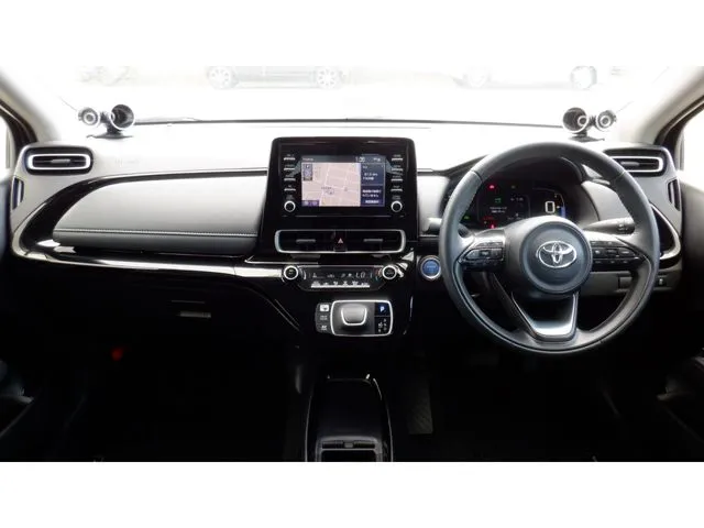 アクア(トヨタ)の車両写真