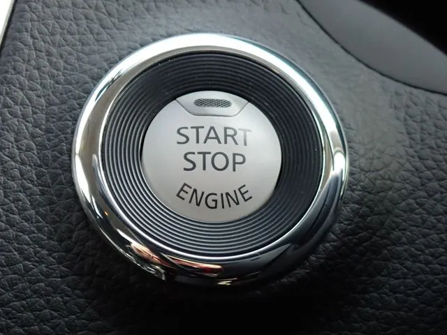 ティアナ(ニッサン)の車両写真