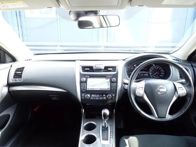 ティアナ(ニッサン)の車両写真