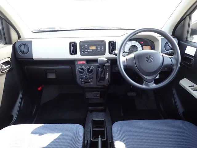 アルト 4WD(スズキ)の車両写真