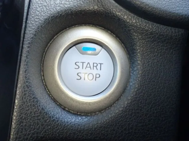 ノート(ニッサン)の車両写真