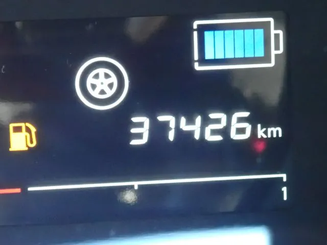 ノート(ニッサン)の車両写真