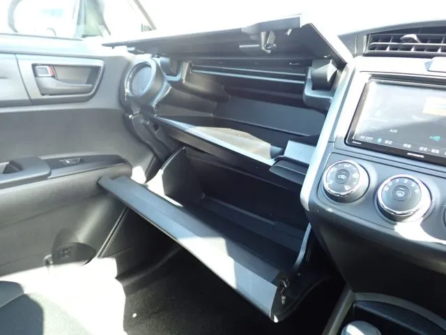 カローラフィールダー(トヨタ)の車両写真