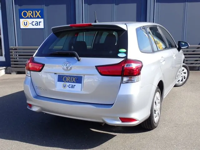 カローラフィールダー(トヨタ)の車両写真