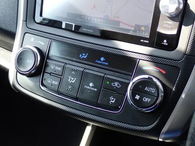 カローラフィールダー ハイブリッド(トヨタ)の車両写真