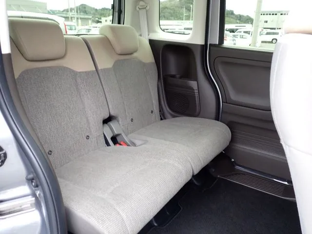 Ｎ　ＢＯＸ（ホンダ）の車両写真