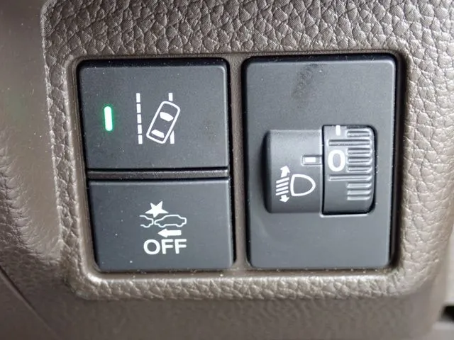 Ｎ　ＢＯＸ（ホンダ）の車両写真