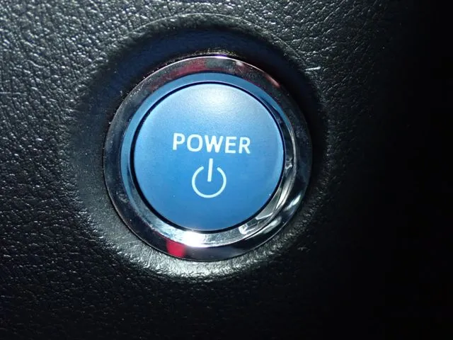 ヴェルファイア　ハイブリッド　４ＷＤ（トヨタ）の車両写真