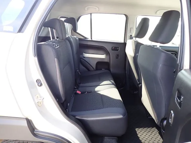 クロスビー(スズキ)の車両写真