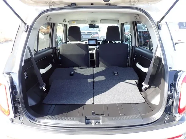 クロスビー(スズキ)の車両写真