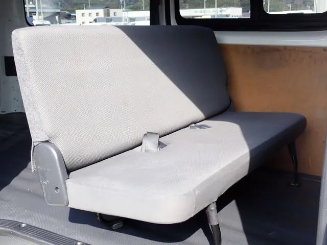 レジアスエースバン　１．１５ｔ　２ＷＤ（トヨタ）の車両写真