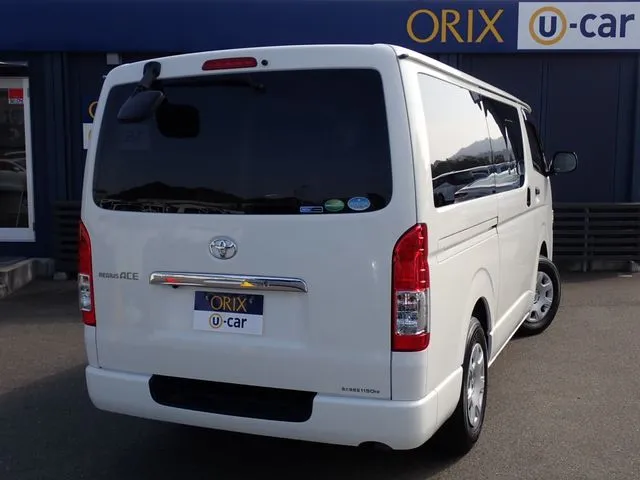 レジアスエースバン　１．１５ｔ　２ＷＤ（トヨタ）の車両写真