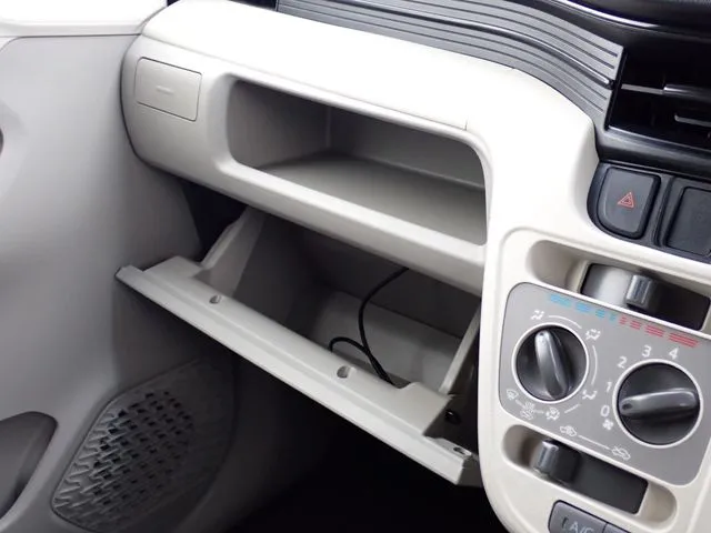 ムーヴ(ダイハツ)の車両写真