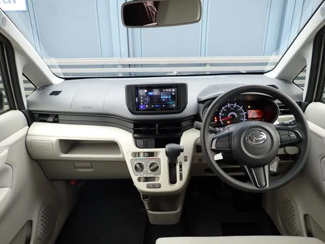 ムーヴ(ダイハツ)の車両写真