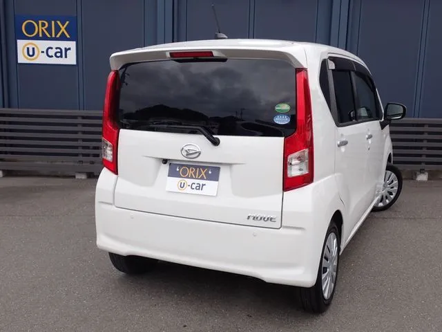 ムーヴ(ダイハツ)の車両写真