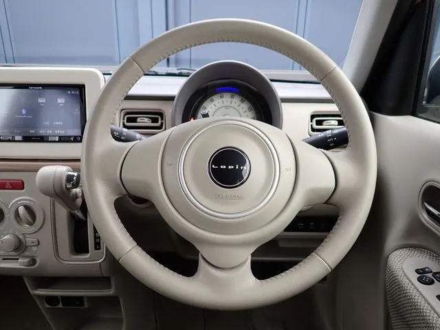アルト ラパン(スズキ)の車両写真