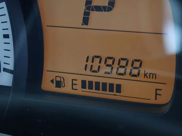 アルト　４ＷＤ（スズキ）の車両写真