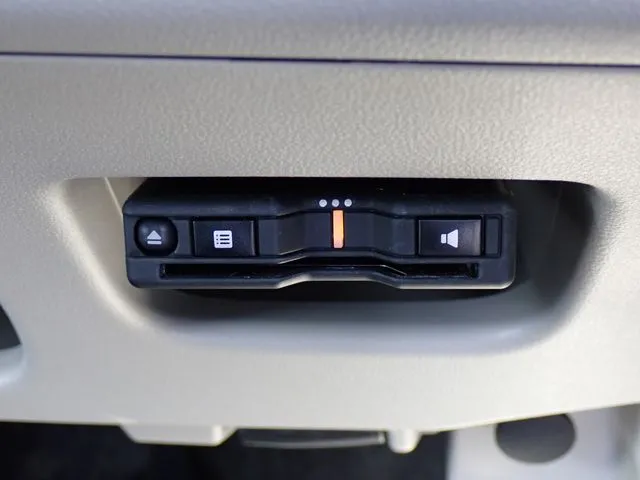 ムーヴ(ダイハツ)の車両写真