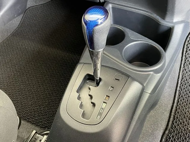 アクア（トヨタ）の車両写真