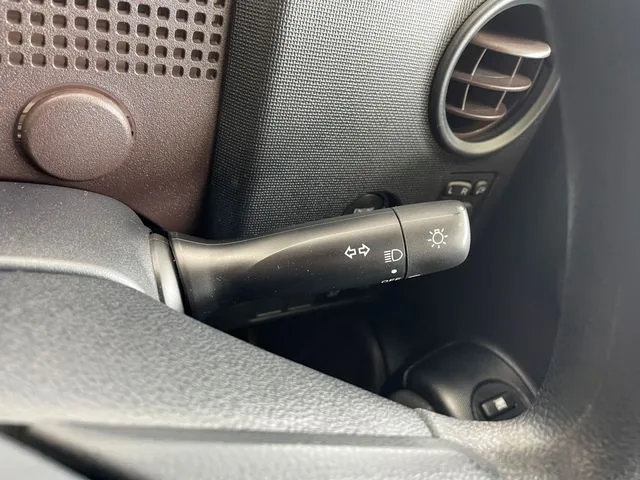 スペイド（トヨタ）の車両写真