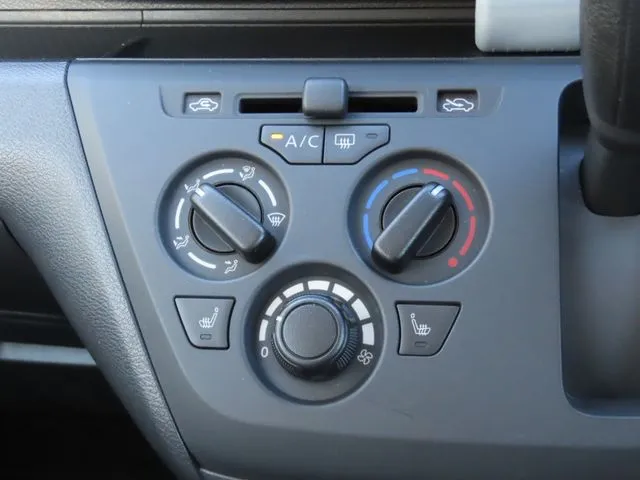 ｅＫワゴン（ミツビシ）の車両写真