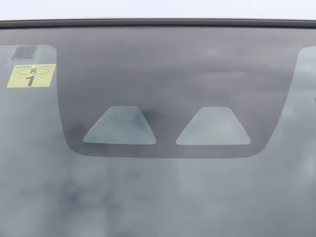 ミラ　イース（ダイハツ）の車両写真