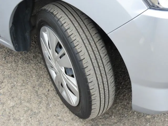 ミラ　イース（ダイハツ）の車両写真