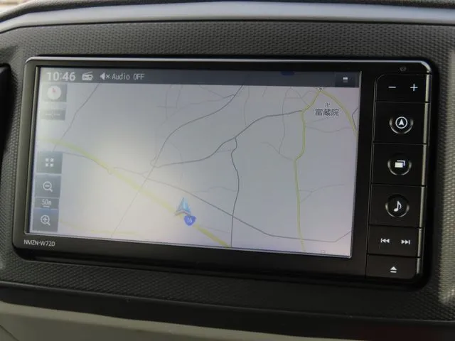 ミラ　イース（ダイハツ）の車両写真