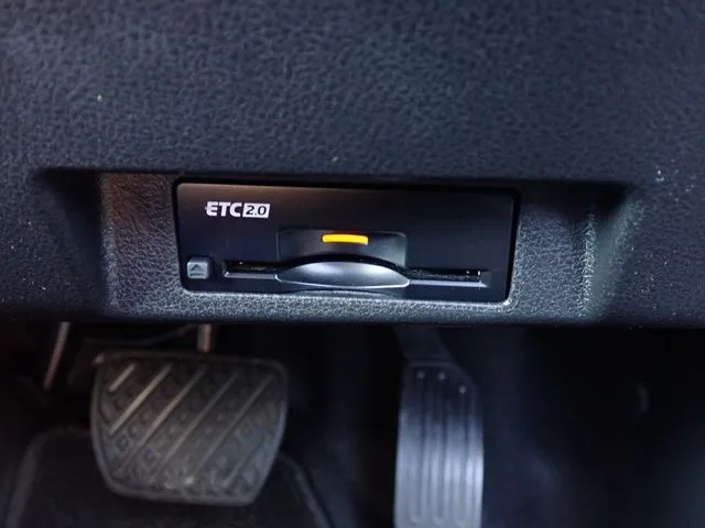 リーフ（ニッサン）の車両写真