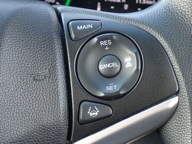 シャトル ハイブリッド 4WD(ホンダ)の車両写真