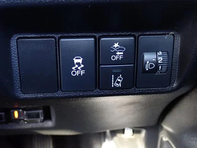 シャトル(ホンダ)の車両写真