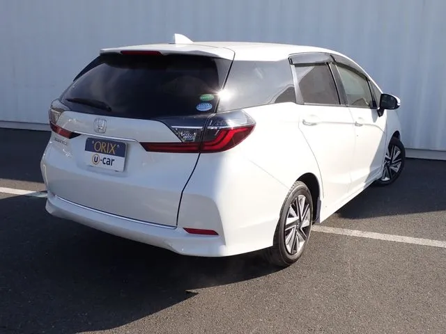 シャトル(ホンダ)の車両写真