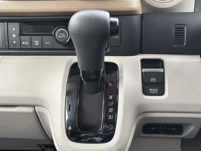 ホンダ　Ｎ　ＢＯＸ