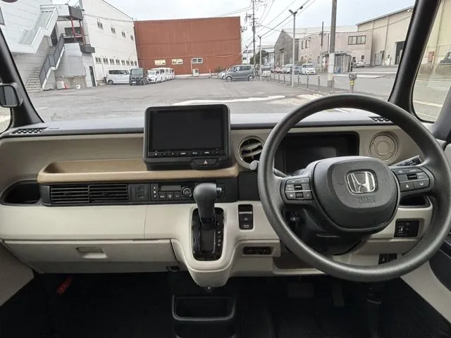 ホンダ　Ｎ　ＢＯＸ