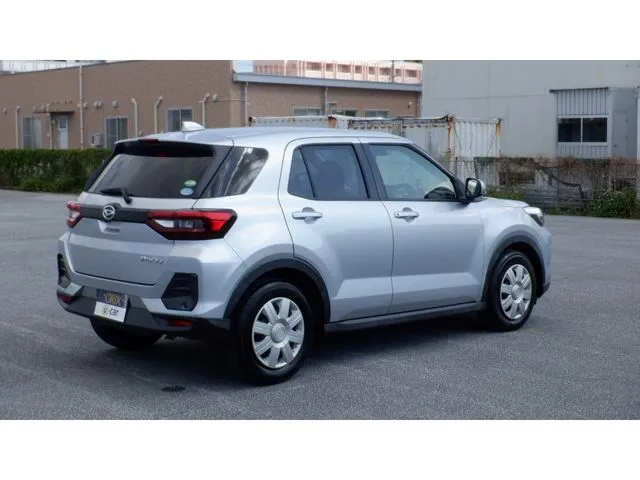 ロッキー(ダイハツ)の車両写真