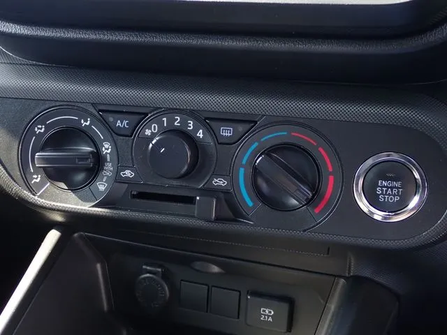 ダイハツ ロッキー