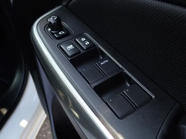 スイフト(スズキ)の車両写真