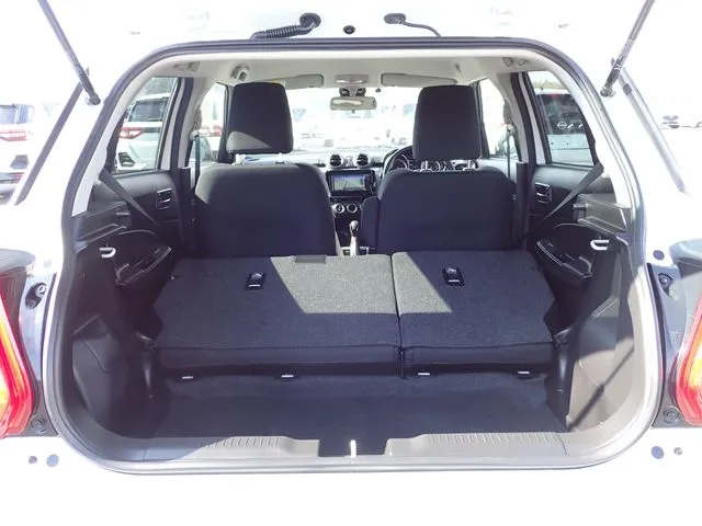 スイフト(スズキ)の車両写真