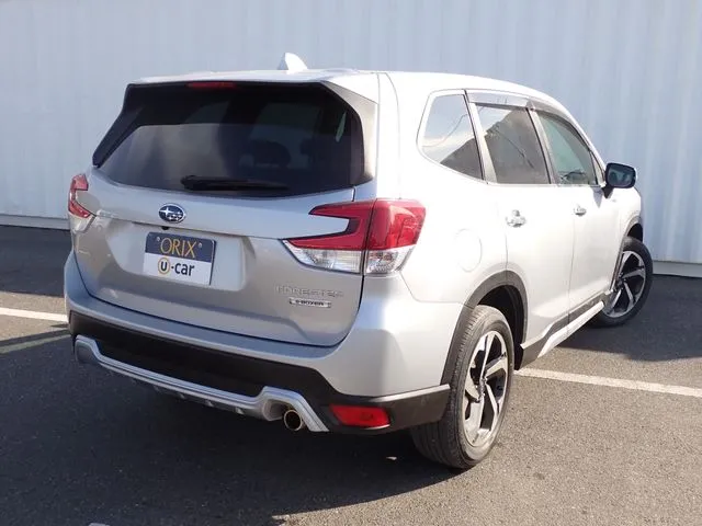 スバル　フォレスター