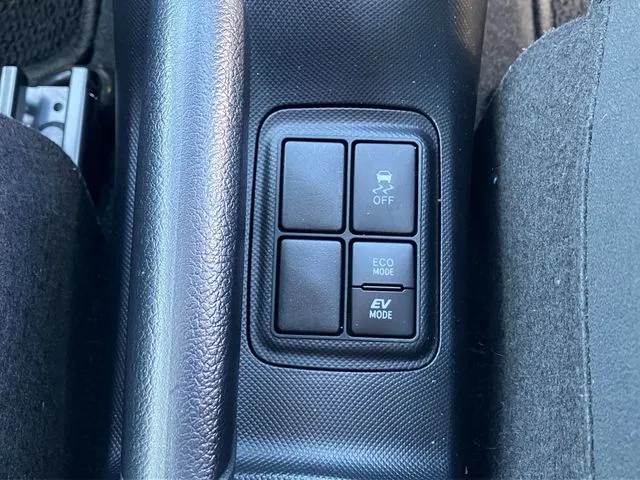 アクア（トヨタ）の車両写真