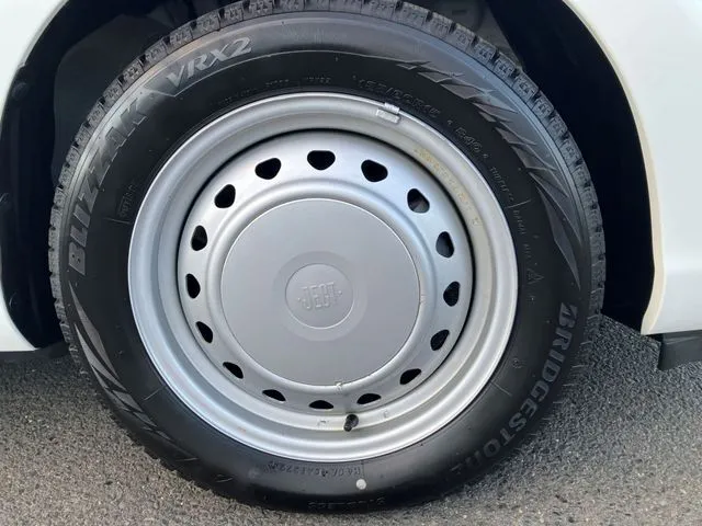 アクア（トヨタ）の車両写真