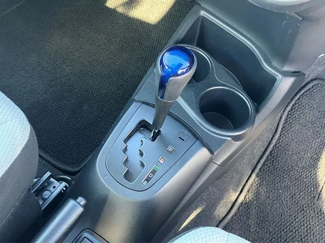 アクア（トヨタ）の車両写真